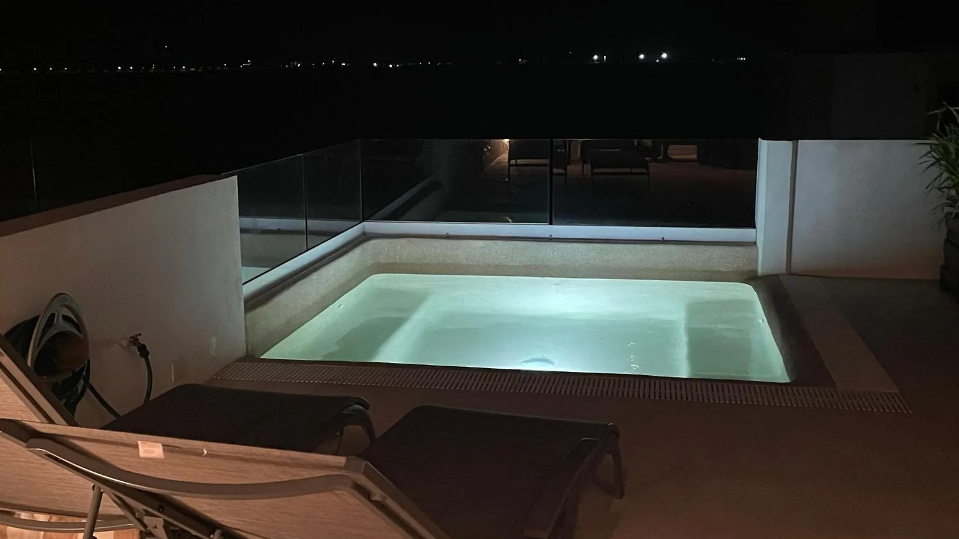 Vakantiehuis Luxury 3 Br/4 Ba Home W/View - Puntarena Puerto Morelos